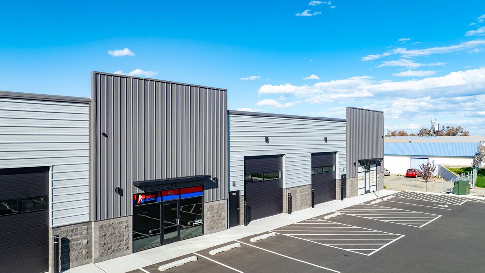 More Photos Of 5418 W. Hood, Kennewick Industrial For Lease