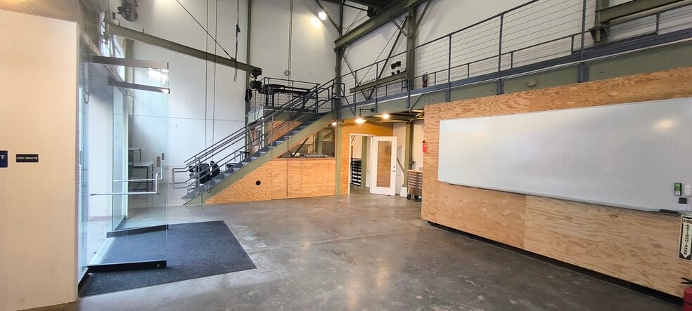 More Photos Of 81 Lafayette St, San Francisco Warehouse For Lease