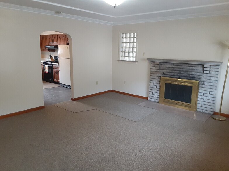 More Photos Of 4027 Old William Penn Hwy, Murrysville Freestanding For Lease