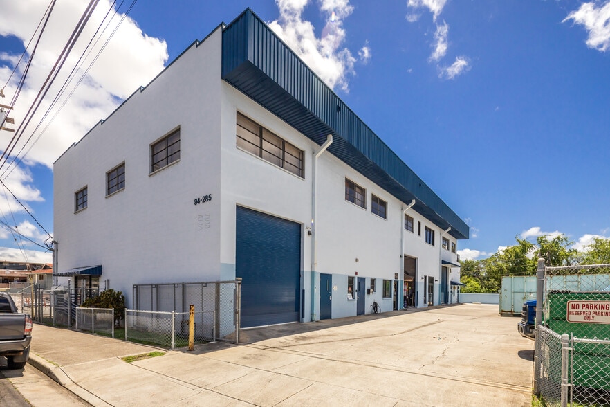 More Photos Of , Waipahu Industrial For Sale