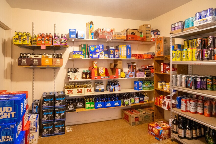 More Photos Of 4940 Tennessee Ave, Chloride Convenience Store For Sale