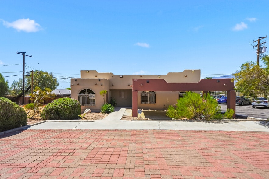 More Photos Of 66337 Pierson Blvd, Desert Hot Springs Office For Sale