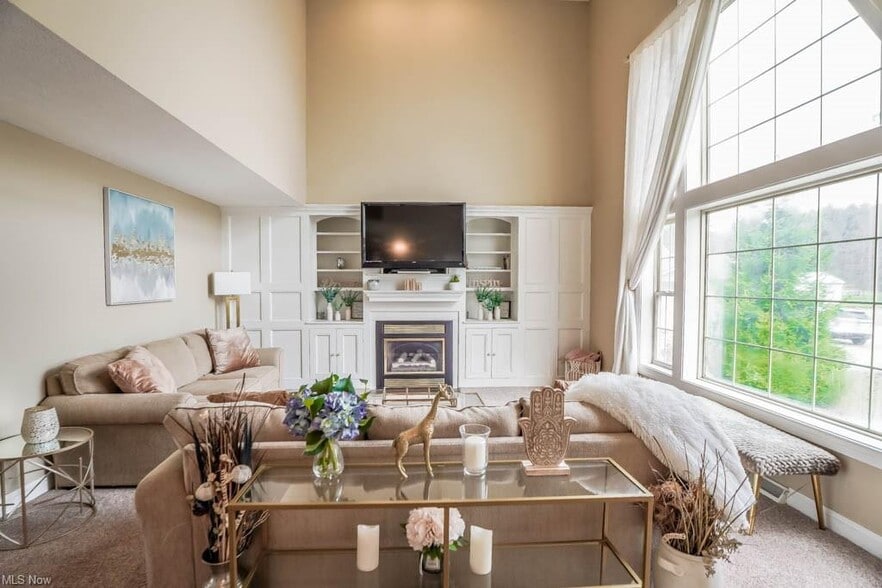 More Photos Of 11316 Cleveland Ave NW, Uniontown Office Residential For Sale