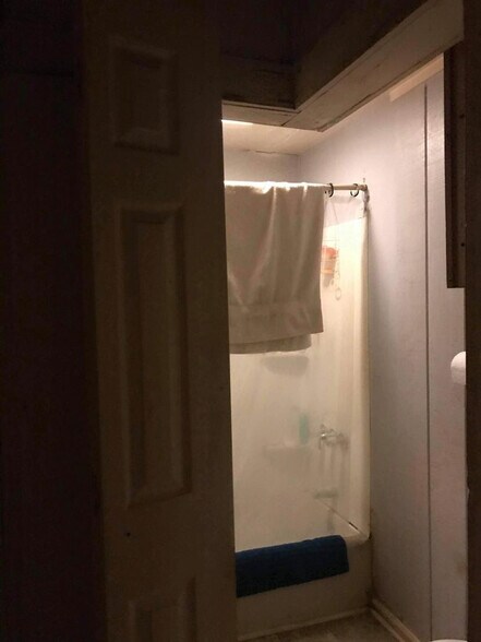 More Photos Of 415 Dewey St, Waycross Apartments For Sale