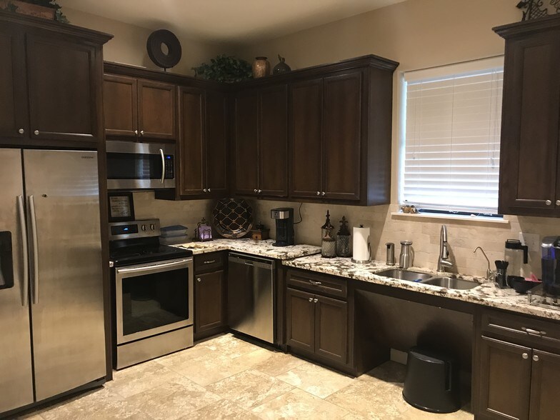 More Photos Of 21555 Provincial Blvd, Katy Office For Lease