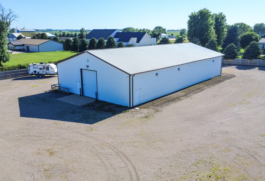 More Photos Of 28189 West Ave, Canton Industrial For Sale