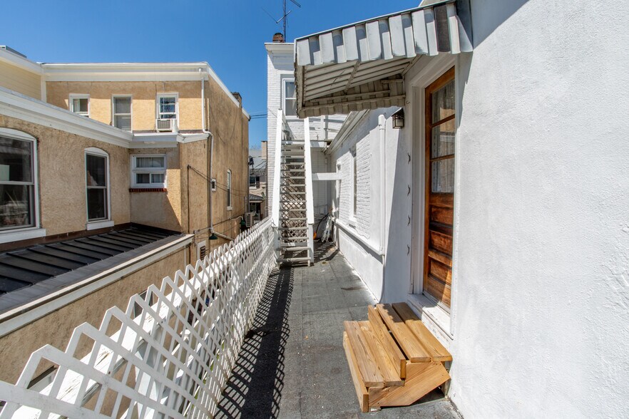 More Photos Of 45 Bridge St, Lambertville Storefront Retail Office For Sale