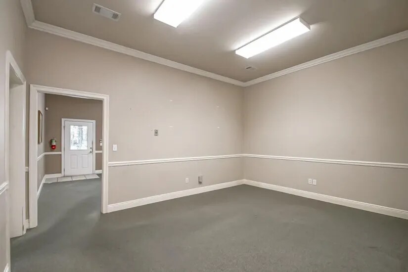 More Photos Of 1330 Park Dr, Mandeville Office Residential For Sale