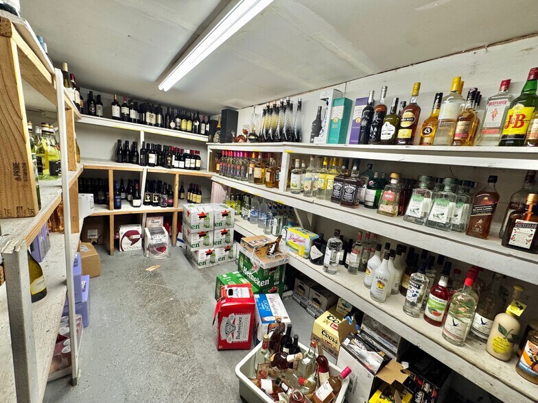 More Photos Of 3943 Merrick Rd, Seaford Storefront Retail Office For Sale