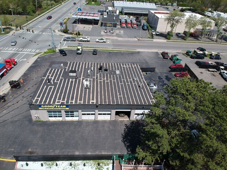 More Photos Of 3165 Route 112, Medford Auto Repair For Sale