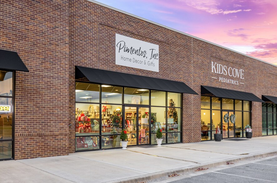More Photos Of 5729 Cove Commons Drive SE, Brownsboro Storefront For Sale