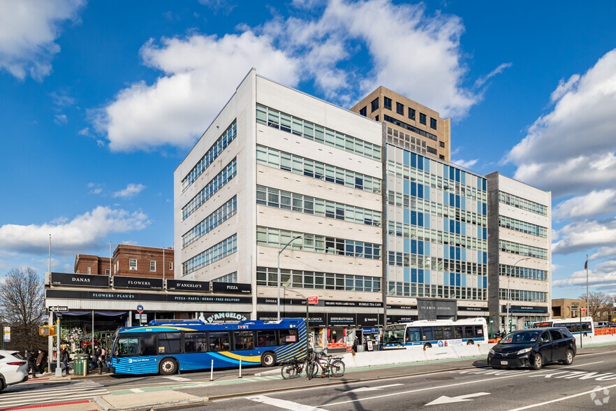 More Photos Of 11801 Queens Blvd, Forest Hills Office For Lease