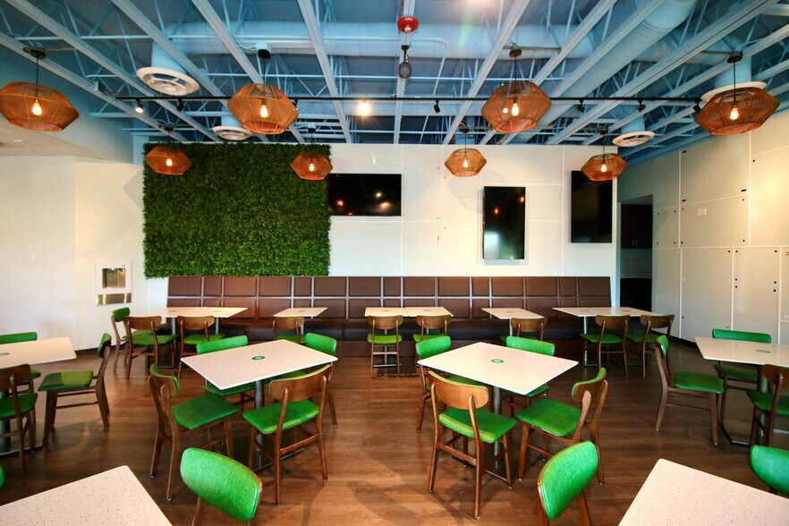 More Photos Of 12634 Indore Pl, Littleton Restaurant For Sale