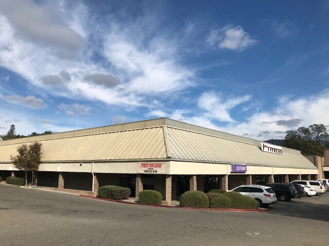 More Photos Of 40041 Highway 49, Oakhurst Unknown For Lease