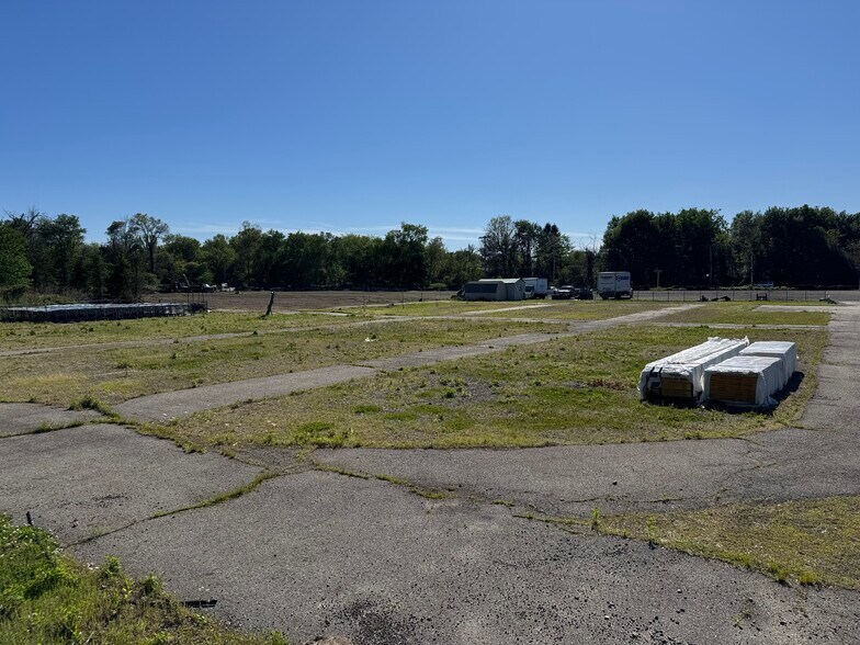 Primary Photo Of 30 Hillview Rd, Lincoln Park Land For Sale