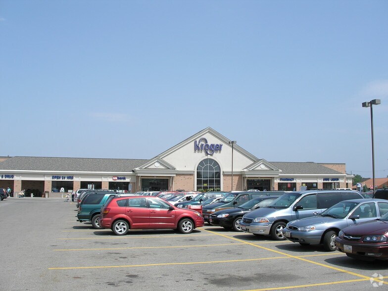 More Photos Of 4658-4740 Cemetery Rd, Hilliard Freestanding For Sale