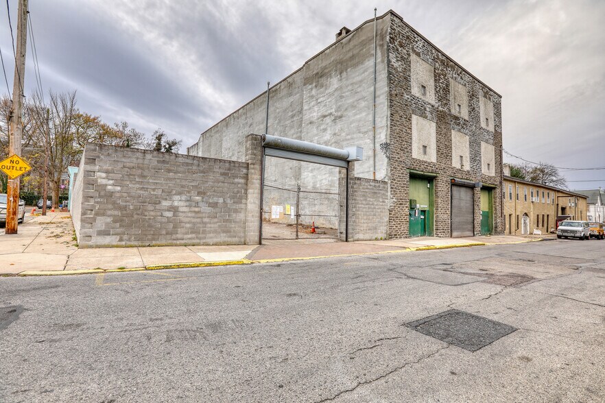 More Photos Of 5416 Lena St, Philadelphia Warehouse For Sale