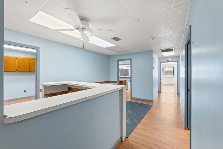 More Photos Of 215 W 6th St, Panama City Medical For Lease