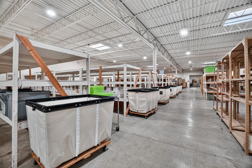 More Photos Of 1695 Joseph Lloyd Pky, Willoughby Warehouse For Sale