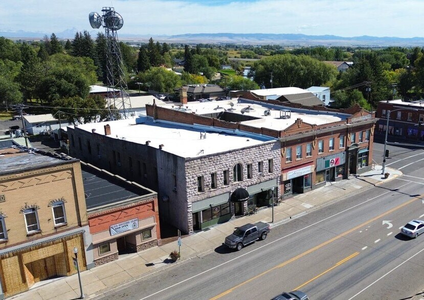 More Photos Of 22 N Bridge St, Saint Anthony Storefront Retail Residential For Sale