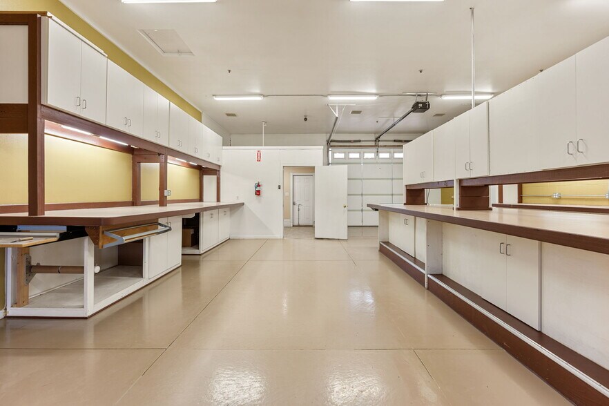 More Photos Of 4219 N Old US Highway 91, Cedar City Warehouse For Sale