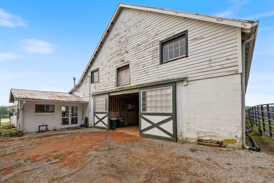 More Photos Of 575 Moody Pike, Shelbyville Land For Sale