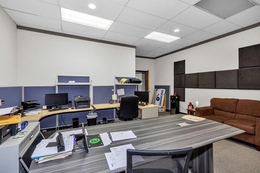 More Photos Of 613 Atomic Rd, North Augusta Flex For Lease