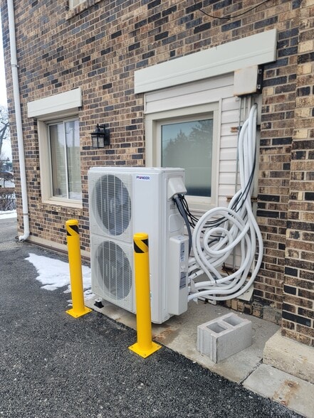 More Photos Of 14340 S La Grange Rd, Orland Park Office Residential For Sale