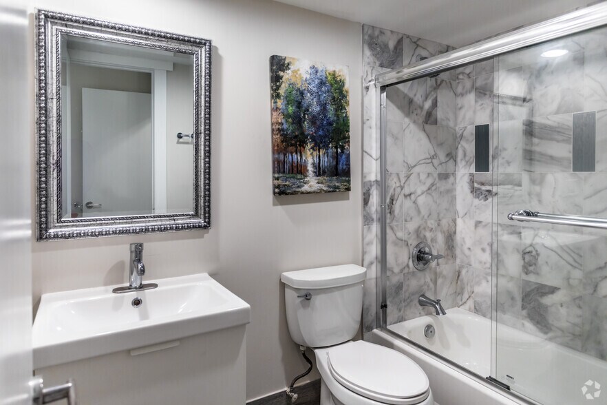 More Photos Of 775 Melrose St, Memphis Apartments For Sale