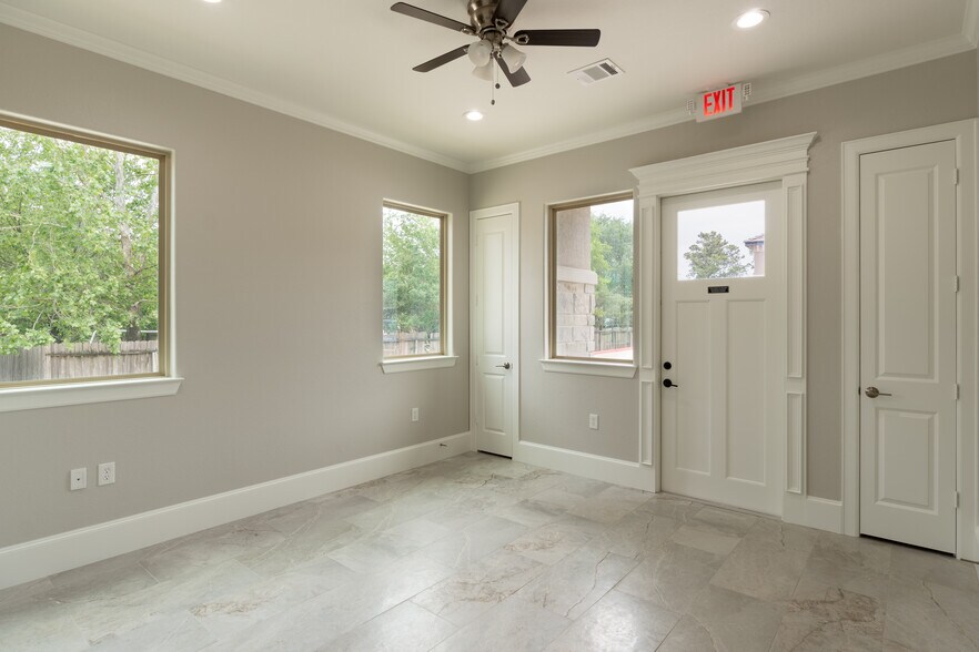 More Photos Of 12414 Spring Cypress Rd, Tomball Medical For Sale