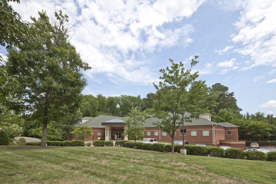 More Photos Of 500 Holly Springs Rd, Holly Springs Medical For Lease