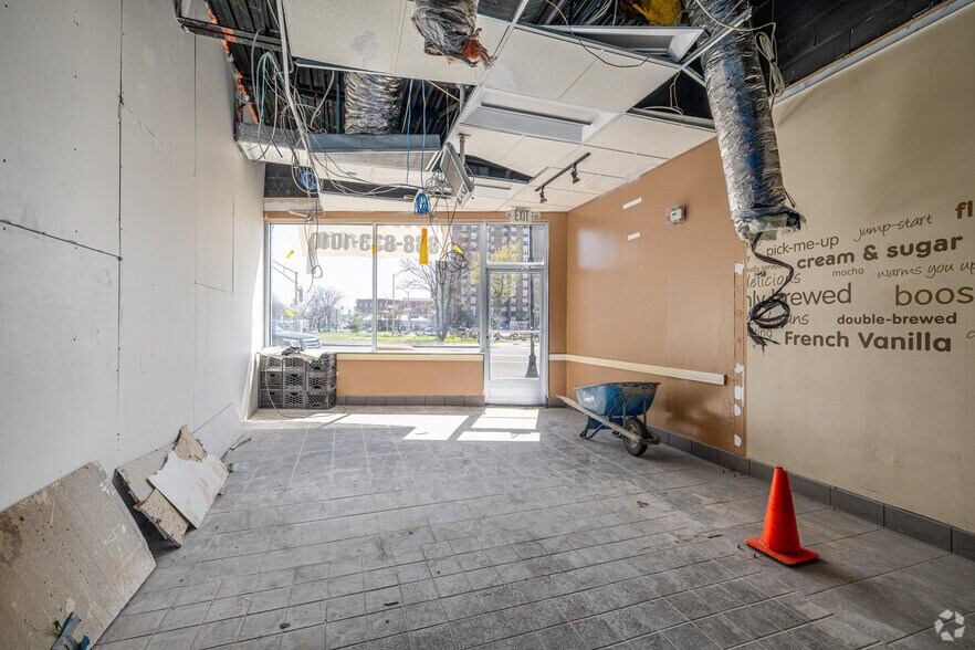 More Photos Of 237-251 Market St, Paterson Storefront Retail Office For Lease