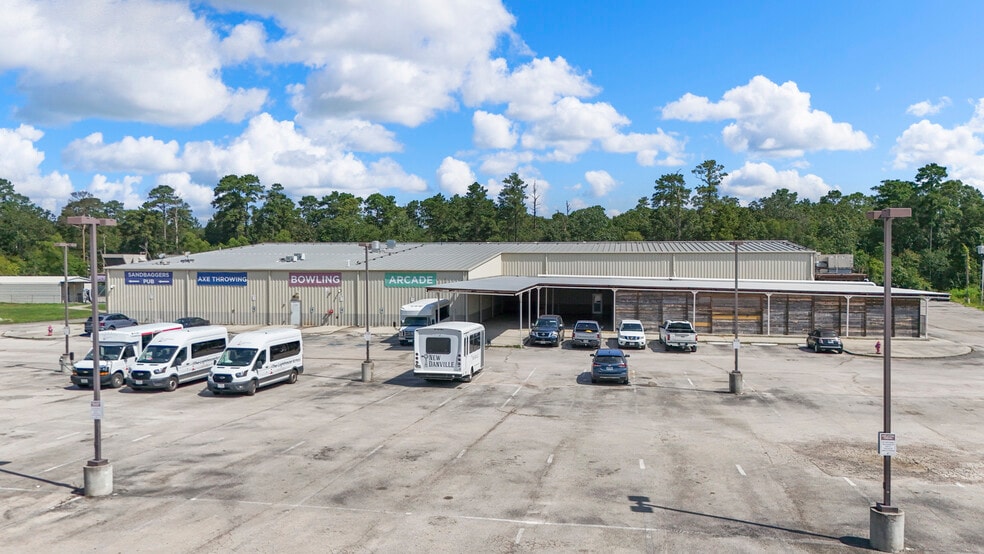 More Photos Of 13027 TX-105 E, Cut And Shoot Sports And Entertainment For Sale