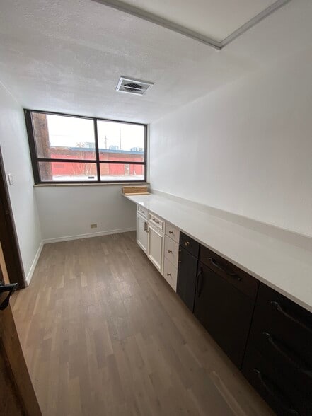 More Photos Of 601 S Jason St, Denver Warehouse For Lease