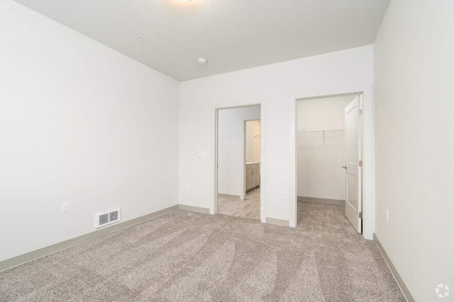 More Photos Of , Spokane Valley Multifamily For Sale