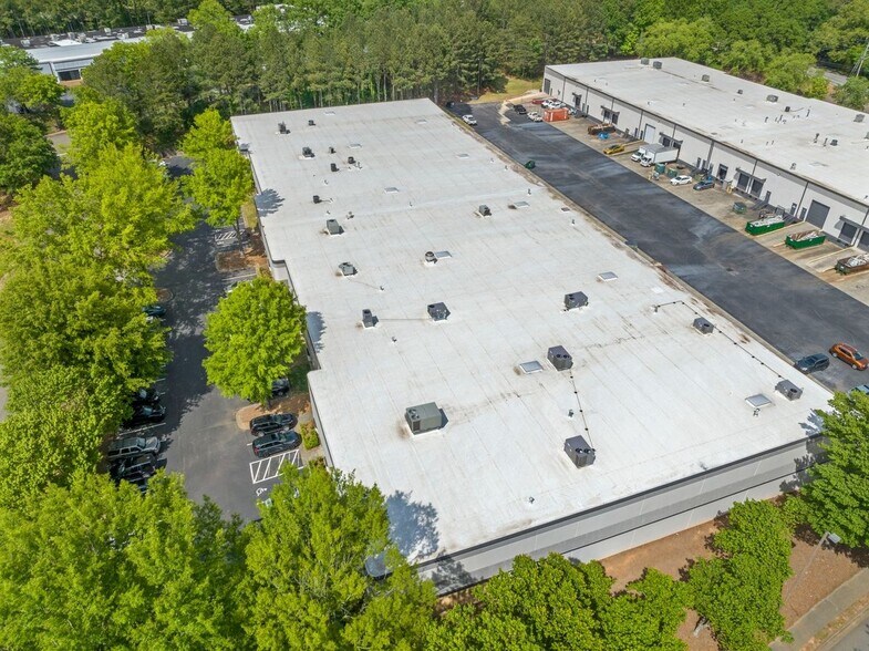 More Photos Of 4000 Northfield Way, Roswell Warehouse For Lease