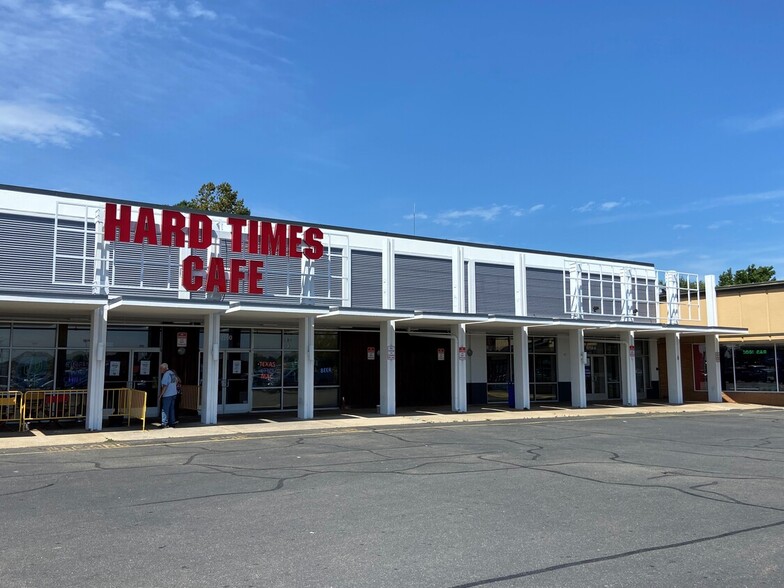 Primary Photo Of 5099 Patriot Hwy, Fredericksburg Storefront For Lease