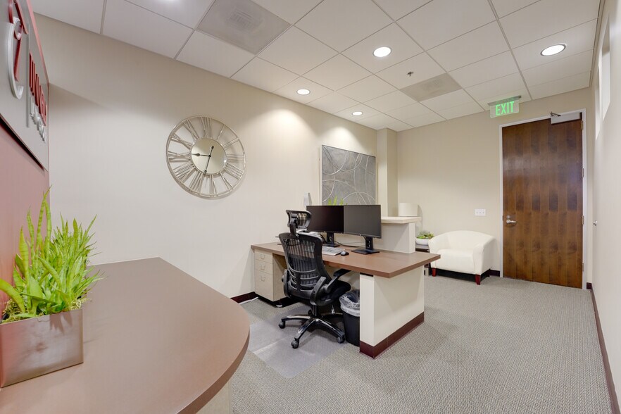 More Photos Of 5927 Balfour Ct, Carlsbad Office For Sale