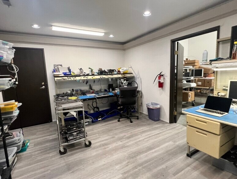 More Photos Of 4450 Enterprise St, Fremont Manufacturing For Sale