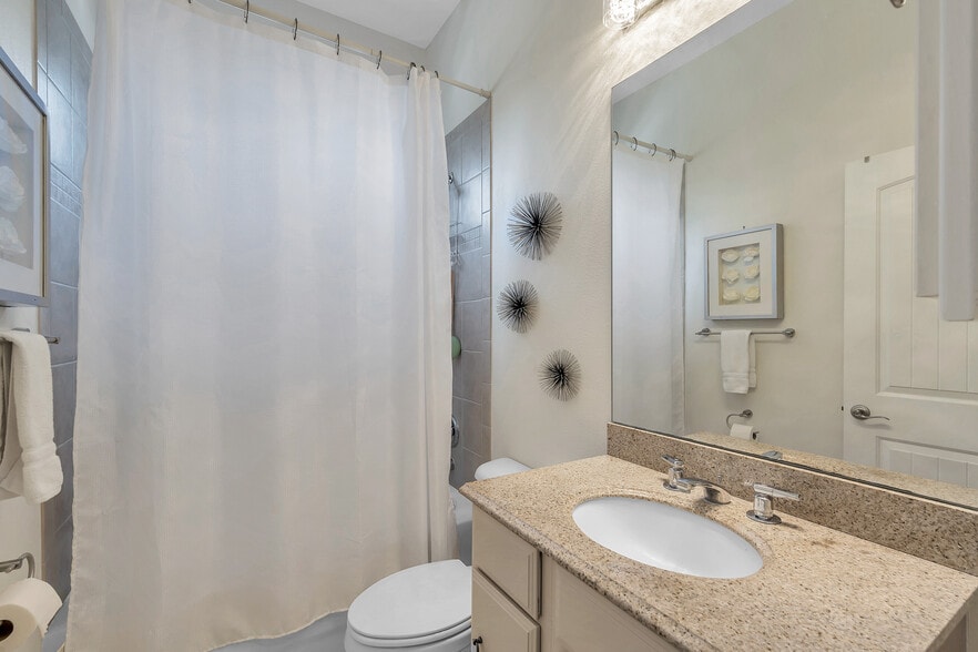 More Photos Of 429 2nd St S, Safety Harbor Specialty For Sale
