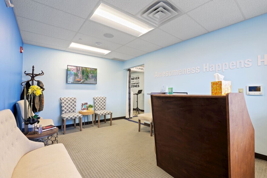 More Photos Of 794-799 Franklin Ave, Franklin Lakes General Retail For Sale