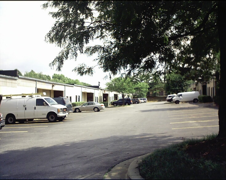 More Photos Of 9244 E Hampton Dr, Capitol Heights Unknown For Lease