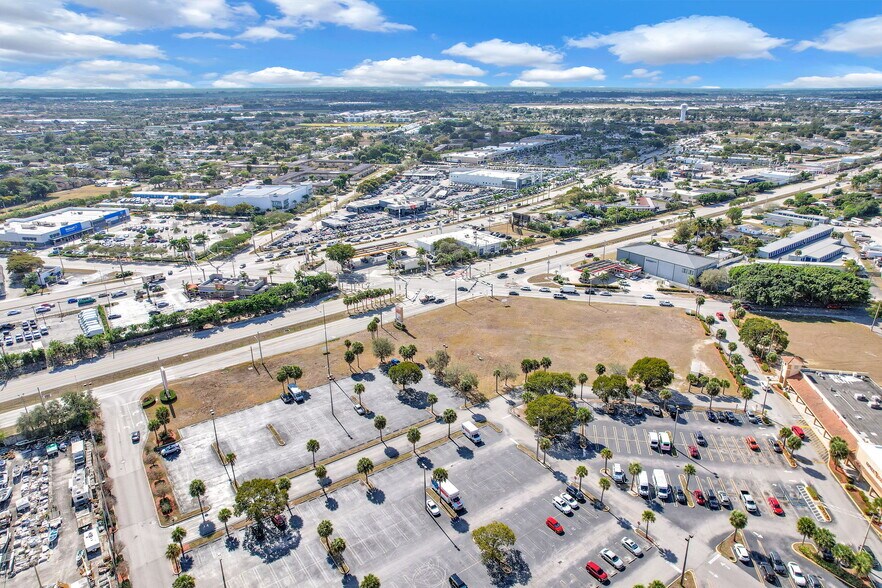 More Photos Of 30318 Old Dixie Hwy, Homestead Land For Lease