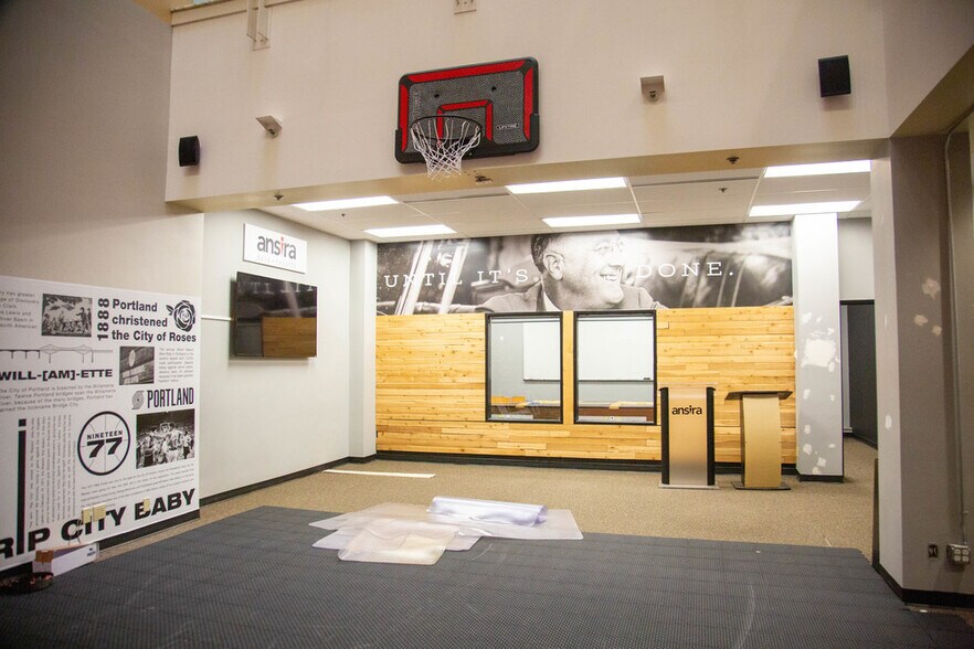 More Photos Of 209 SW Oak St, Portland Office For Lease