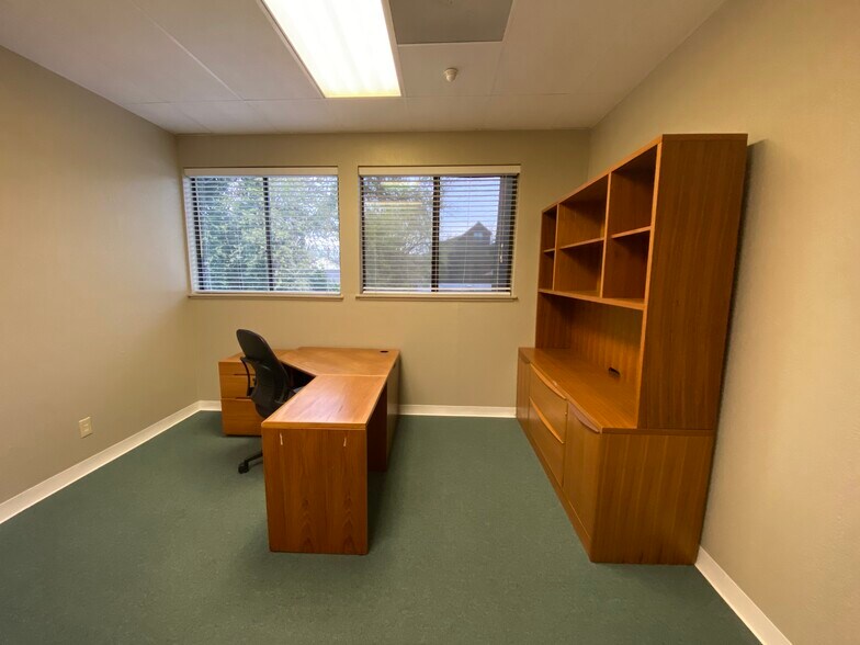 More Photos Of 706-724 5th St, Davis Office For Lease