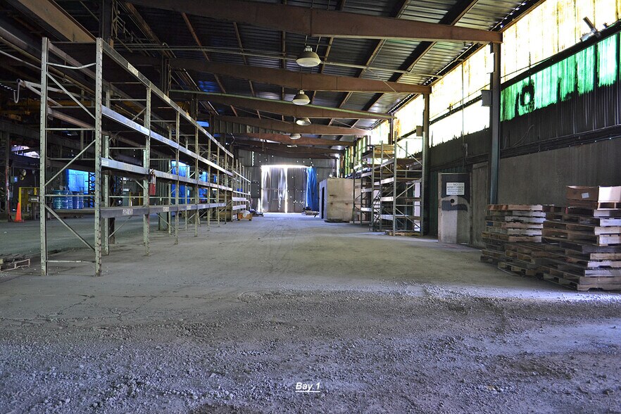 More Photos Of 64 Waterway Dr, Poca Distribution For Lease