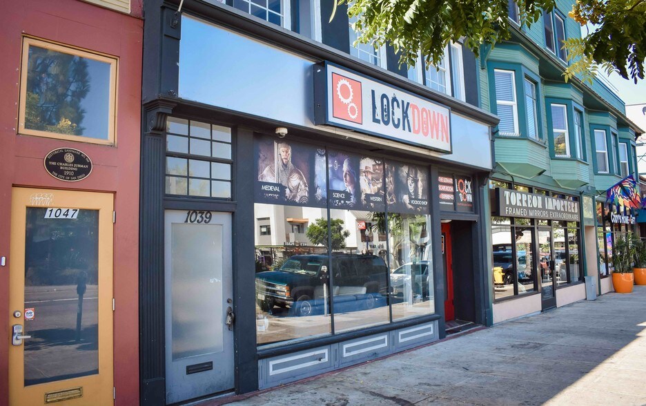 More Photos Of 1037-1039 University Ave, San Diego Storefront For Sale