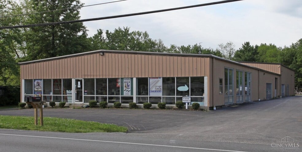 Primary Photo Of 885 Ohio Pike, Cincinnati Showroom For Lease