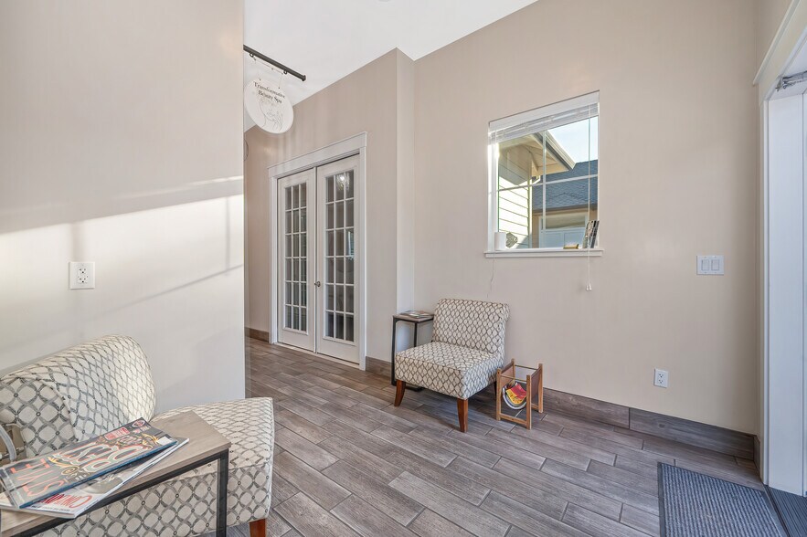 More Photos Of 707-709 Natoma St, Folsom Storefront Retail Office For Sale