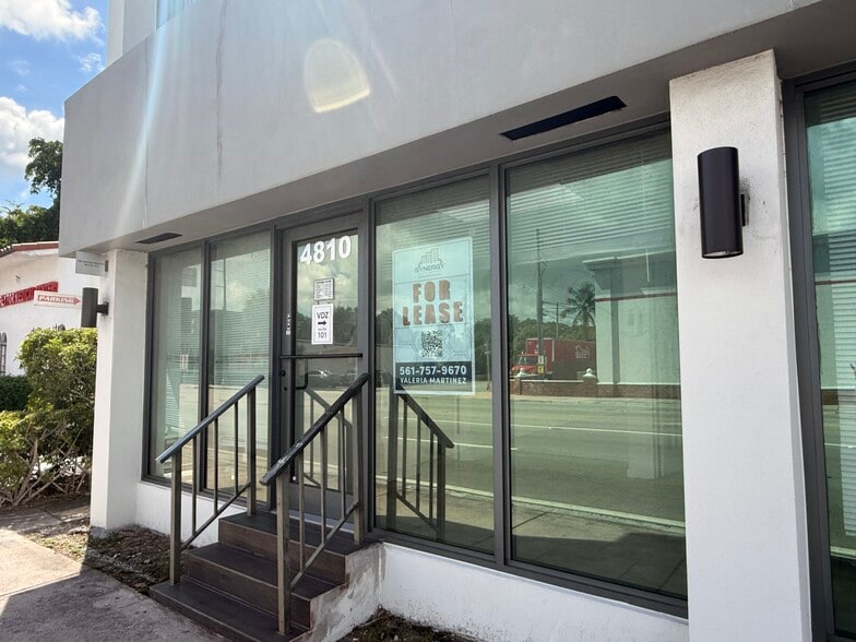 More Photos Of 801 Monterey St, Coral Gables Medical For Lease